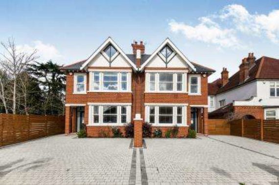 5 Bedroom Detached